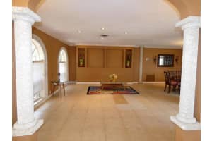 7501 SW 1st St, Plantation, FL 33317, Sold 08/14/20