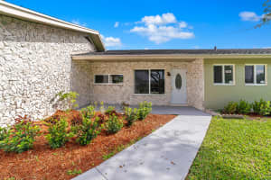 1200 Rowayton Cir, Wellington, FL 33414, Sold 06/05/20