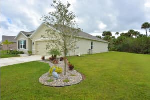 8332 Cobblestone Dr, Fort Pierce, FL 34945, Sold 10/01/20