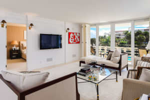 100 Sunrise Ave, Palm Beach, FL 33480, Sold 07/13/20