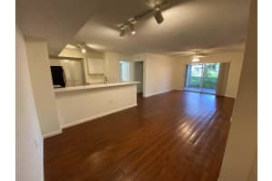 284 Village Blvd, Tequesta, FL 33469, Sold 06/05/20