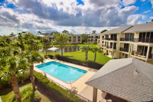 1695 42nd Square, Vero Beach, FL 32960, Sold 03/23/20