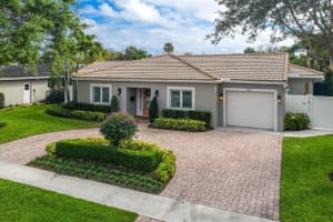 944 SW 1st St, Boca Raton, FL 33486, Sold 04/03/20