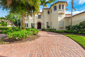 881 SW Bay Pointe Cir, Palm City, FL 34990, Sold 02/08/21