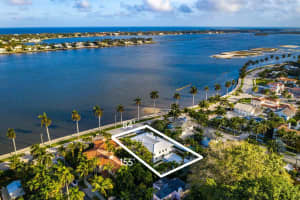 2111 S Flagler Dr, West Palm Beach, FL 33401, Sold 09/28/20