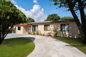 2101 Wellington Rd, West Palm Beach, FL 33409, Sold 04/17/20