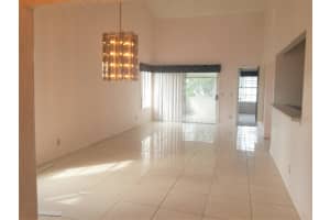 3857 Island Club Cir E, Lake Worth, FL 33462, Sold 06/05/20