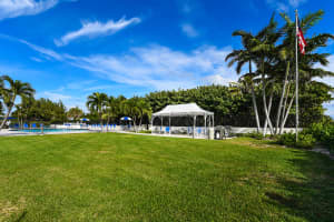 145 S Ocean Ave, Palm Beach Shores, FL 33404, Sold 08/28/20