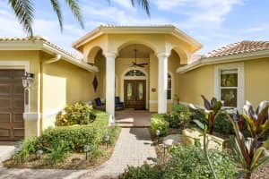 4537 SW Long Bay Dr, Palm City, FL 34990, Sold 08/07/20