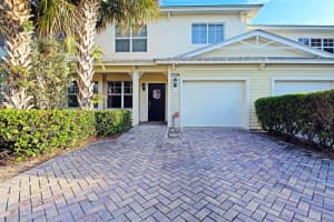 2524 Creekside Dr, Fort Pierce, FL 34981, Sold 04/22/20