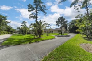 464 Westwood Cir W, West Palm Beach, FL 33411, Sold 05/14/20