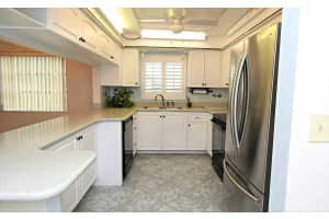 2950 SE Ocean Blvd, Stuart, FL 34996, Sold 04/06/20