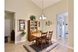 1276 Lexington Manor SW, Vero Beach, FL 32962, Sold 08/28/20