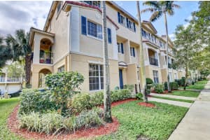 4600 Danson Way, Delray Beach, FL 33445, Sold 06/29/20
