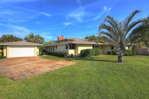 3110 SE Glasgow Dr, Stuart, FL 34997, Sold 04/27/20