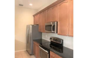 602 NW 24th Ave, Boynton Beach, FL 33426, Sold 06/03/20