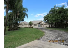 3935 SW San Clemente Ct, Palm City, FL 34990, Sold 06/25/20