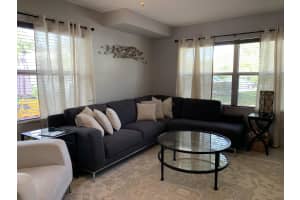 1933 Hartford Ct, West Palm Beach, FL 33409, Sold 03/30/20