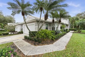 2384 SW Foxpoint Way, Palm City, FL 34990, Sold 04/24/20