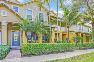 355 E Bay Cedar Cir, Jupiter, FL 33458, Sold 06/22/20