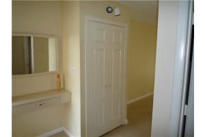 1225 The Pointe Dr, West Palm Beach, FL 33409, Sold 03/16/20