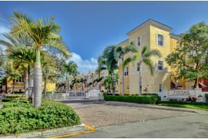 2333 Vintage Dr, Lighthouse Point, FL 33064, Sold 08/28/20