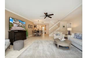 470 Capistrano Dr, Palm Beach Gardens, FL 33410, Sold 03/24/20