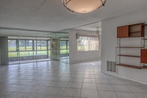 9526 Oakburst Ln B7, Tamarac, FL 33321, Sold 05/18/20