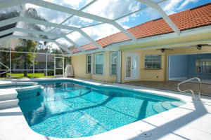 11 West End Ln, Sebastian, FL 32958, Sold 04/13/20