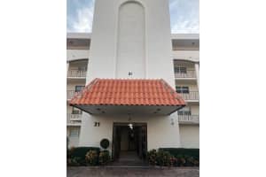 21 Yacht Club Dr, North Palm Beach, FL 33408, Sold 05/15/20