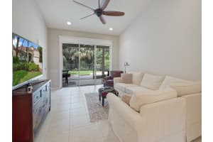 44 Princewood Ln, Palm Beach Gardens, FL 33410, Sold 03/31/20