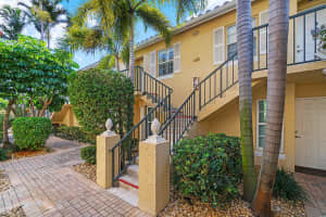 1130 Lake Shore Dr, Lake Park, FL 33403, Sold 05/29/20