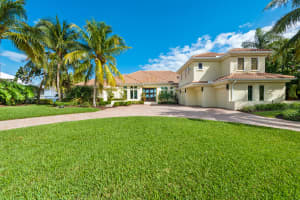 621 SW Bay Pointe Cir, Palm City, FL 34990, Sold 03/12/21