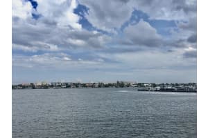 896 N Federal Hwy APT 533, Lantana, FL 33462, Sold 09/03/20