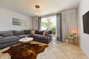 1082 Jeffery St, Boca Raton, FL 33487, Sold 04/28/20