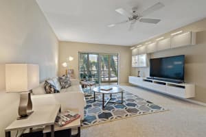 419 US-1, North Palm Beach, FL 33408, Sold 04/10/20