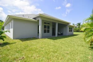 8260 Meredith Pl, Vero Beach, FL 32968, Sold 03/04/21