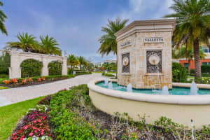 100 NW 69th Cir, Boca Raton, FL 33487, Sold 06/07/21