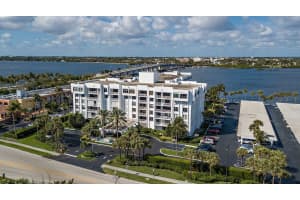 2860 S Ocean Blvd, Palm Beach, FL 33480, Sold 06/30/20