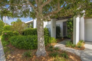 MLS# R10604930, Vero Beach, Florida 32963
