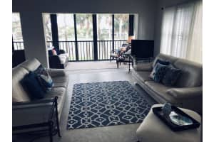 253 NE Edgewater Dr, Stuart, FL 34996, Sold 08/24/20