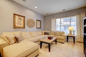 4703 Artesa Way S, Palm Beach Gardens, FL 33418, Sold 04/24/20