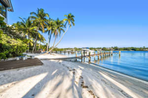 17561 SE Conch Bar Ave, Tequesta, FL 33469, Sold 05/22/20