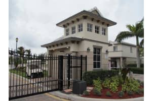 1974 Freeport Dr, Riviera Beach, FL 33404, Sold 11/13/20