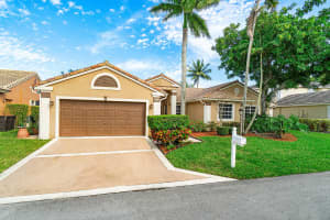 538 NW 47th Ave, Deerfield Beach, FL 33442, Sold 06/05/20