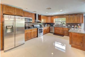 10389 Sleepy Brook Way, Boca Raton, FL 33428, Sold 10/30/20