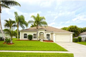 720 46th Square, Vero Beach, FL 32968, Sold 07/10/20