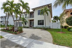 798 NE 72nd St, Boca Raton, FL 33487, Sold 03/27/20