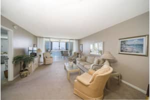 401 Lake Shore Dr, West Palm Beach, FL 33403, Sold 04/20/21