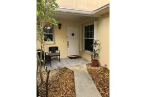 402 Maplewood Dr, Greenacres, FL 33415, Sold 07/22/20